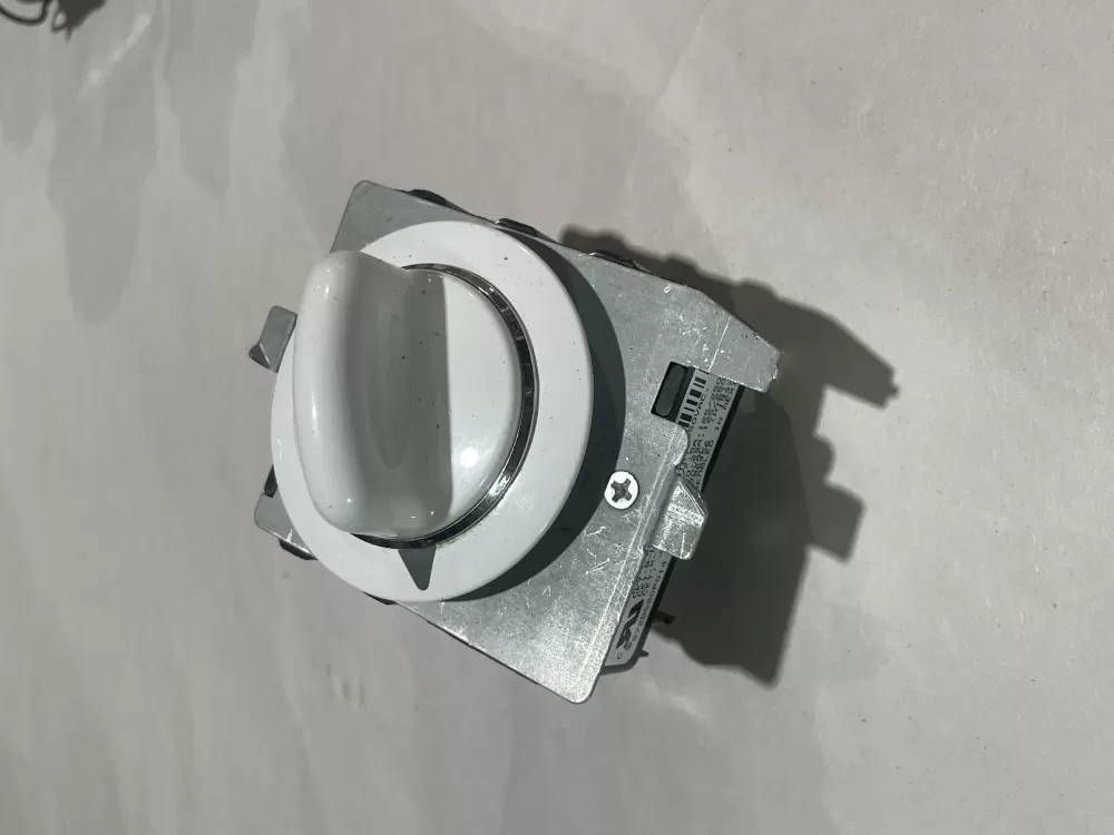 GE 572D520P014 WE4M260 Dryer Timer