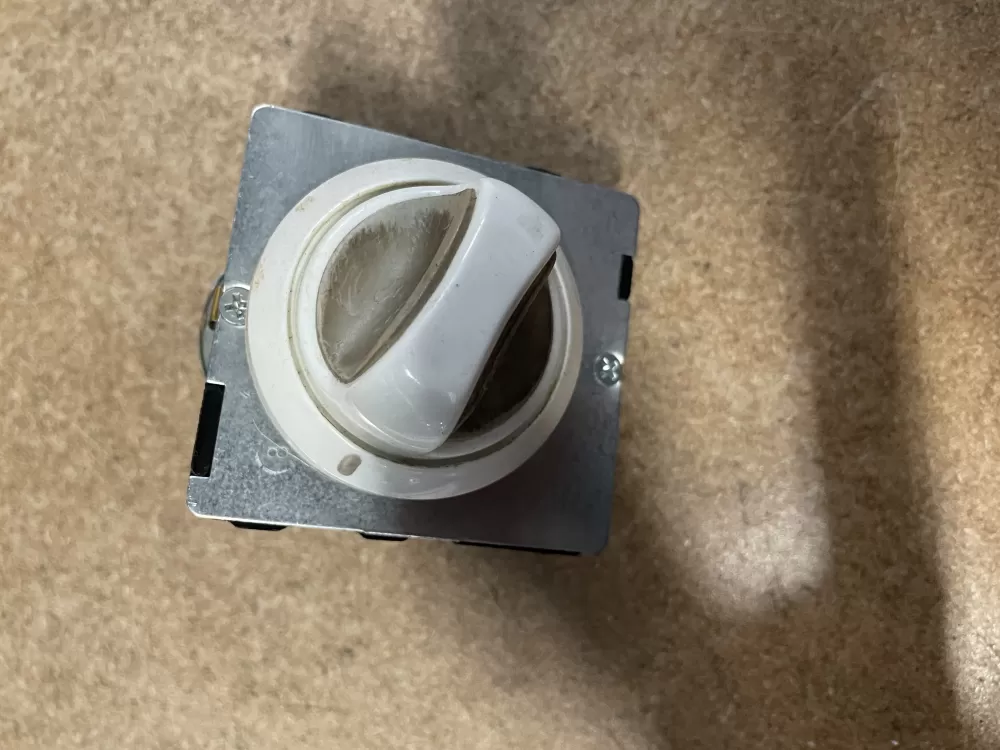 Frigidaire  Kenmore  Electrolux AP3212303 936649 131960800 PS724617 Dryer Timer