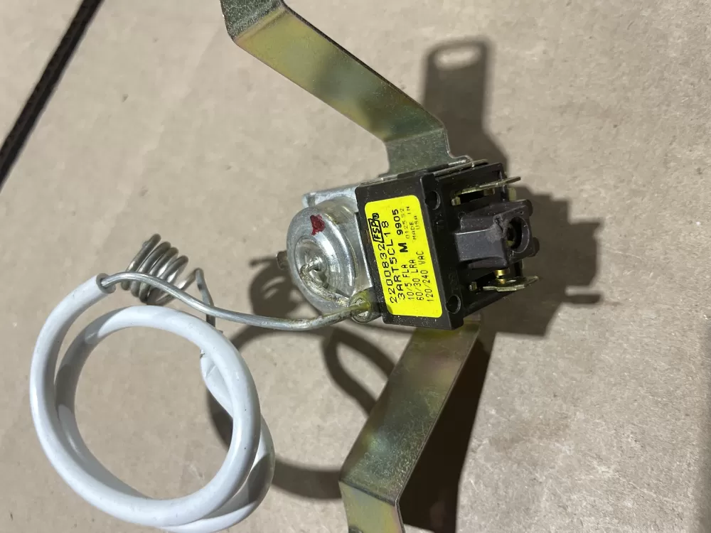 Whirlpool  2200832   3ART5CL18 Fridge Cold Control Thermostat (