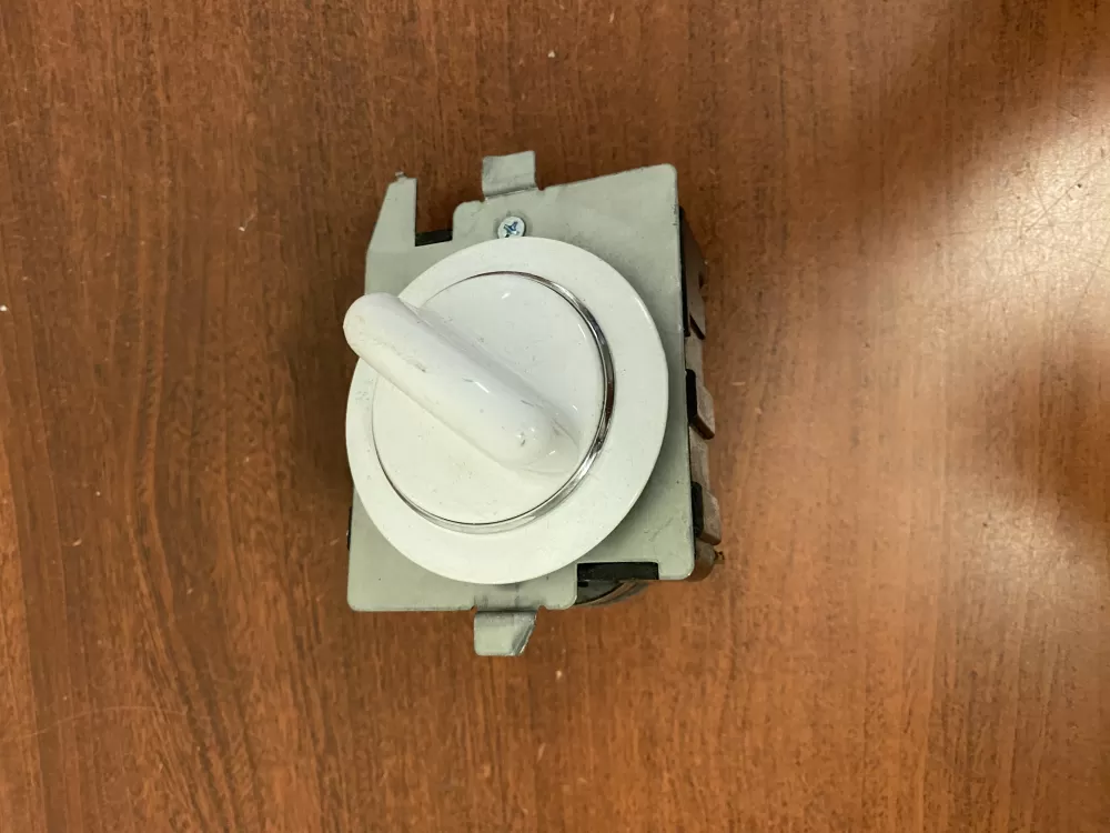 GE 572D520P021 WE4M271 Dryer Timer AZ61606 | BK1947