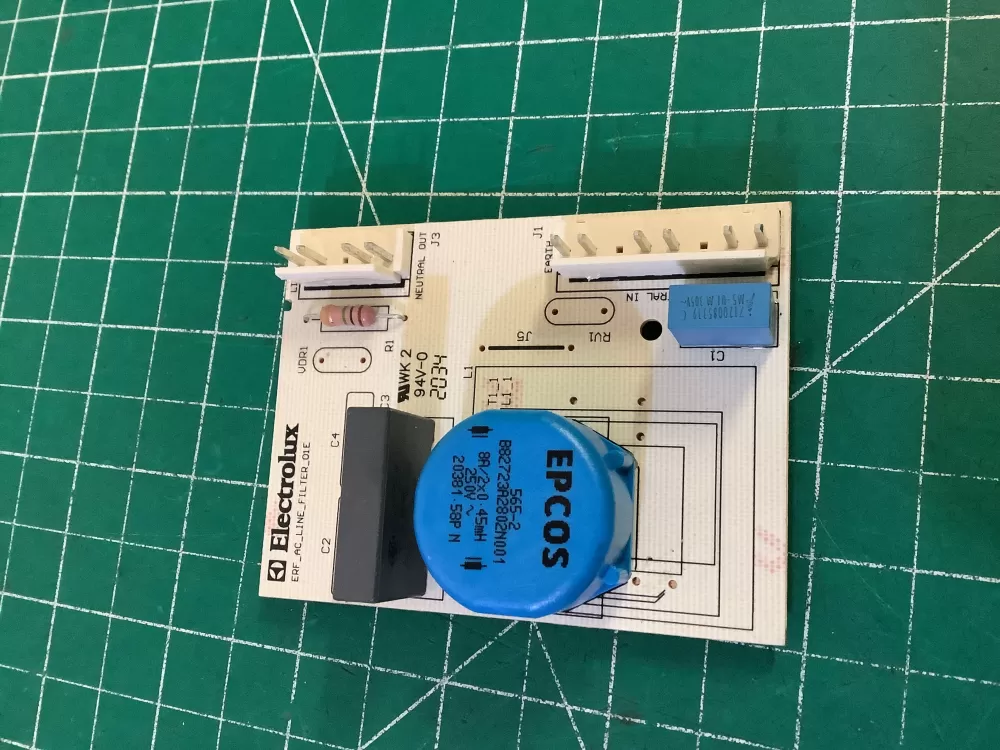 Frigidaire A05172504A Refrigerator Control Board