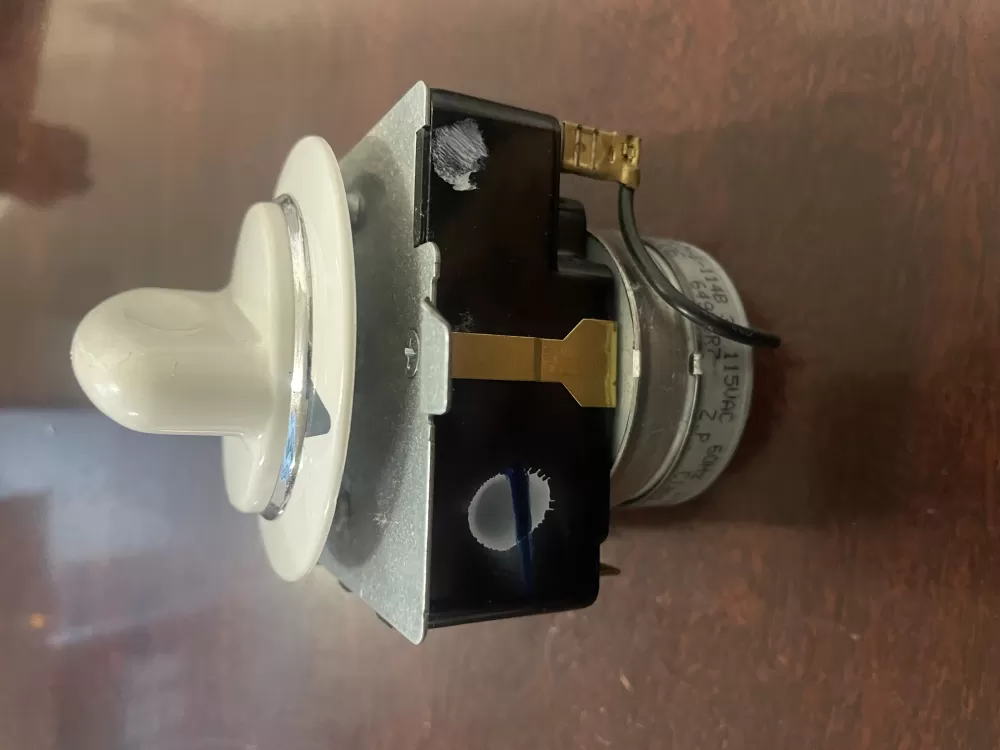 GE 212D1233P012 WE4M364 Dryer Timer AZ45092 | KM820