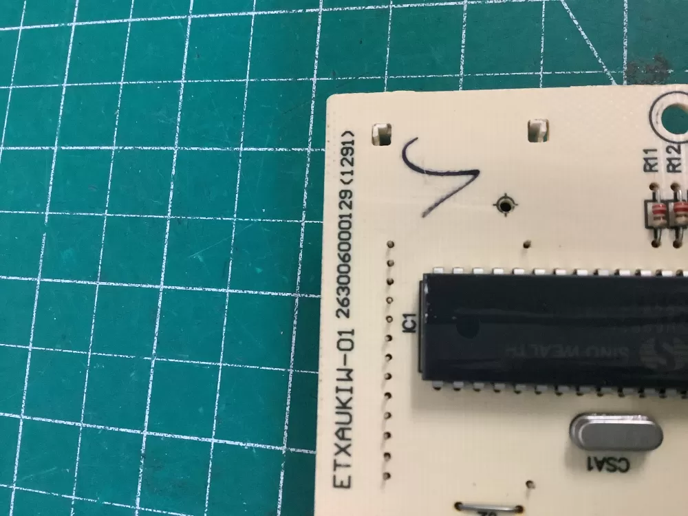 Frigidaire 5304464238 Microwave Control Board AZ201821 | NR331