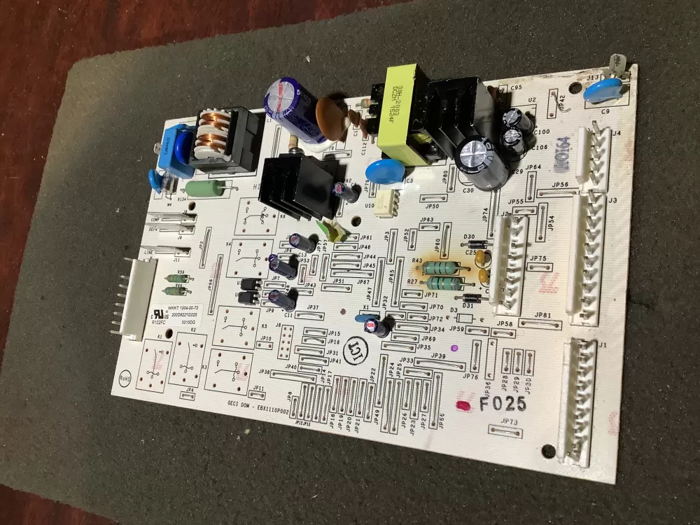 GE EBX1110P002 200D6221G025 WR55X11072 Refrigerator Control Board