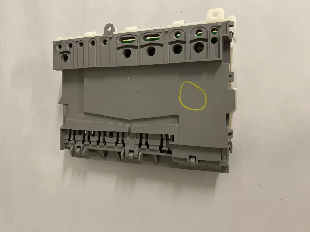 Whirlpool W10804121 W10588606 Dishwasher Control Board AZ208648 | BK2732