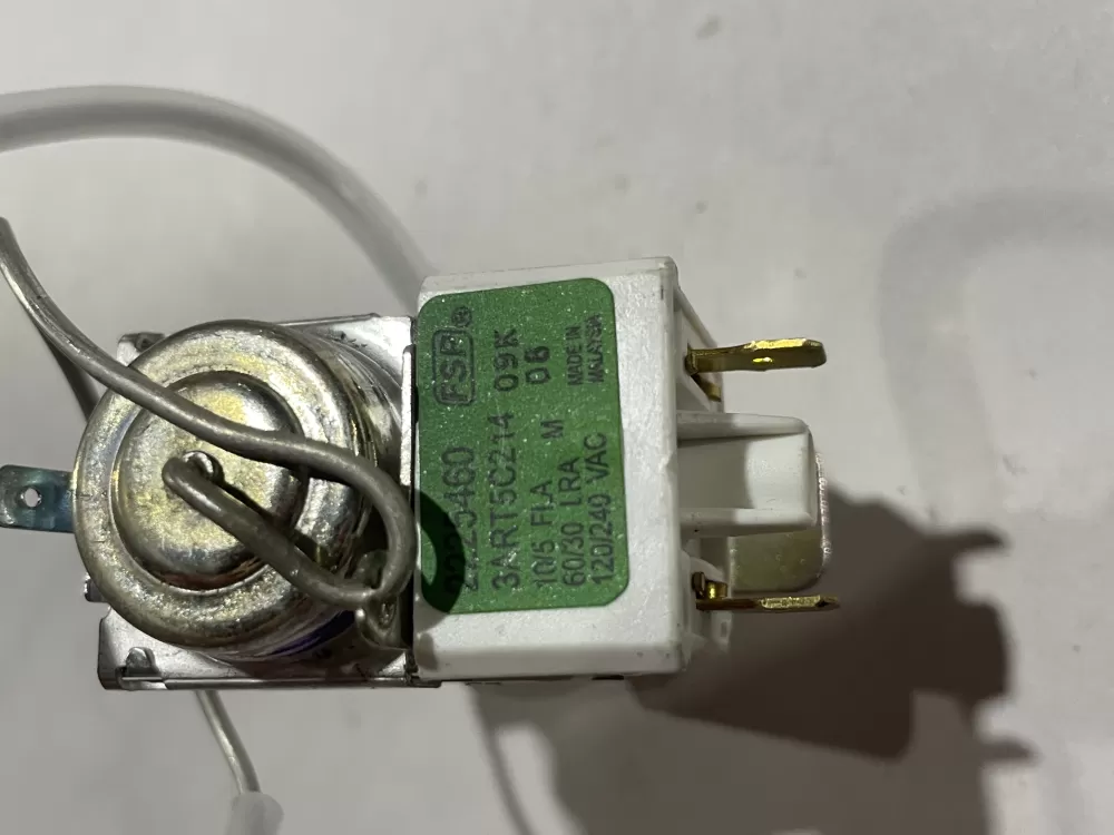 Frigidaire 3ART5A71 Refrigerator Temp Control Thermostat AZ185951 | Wm2725