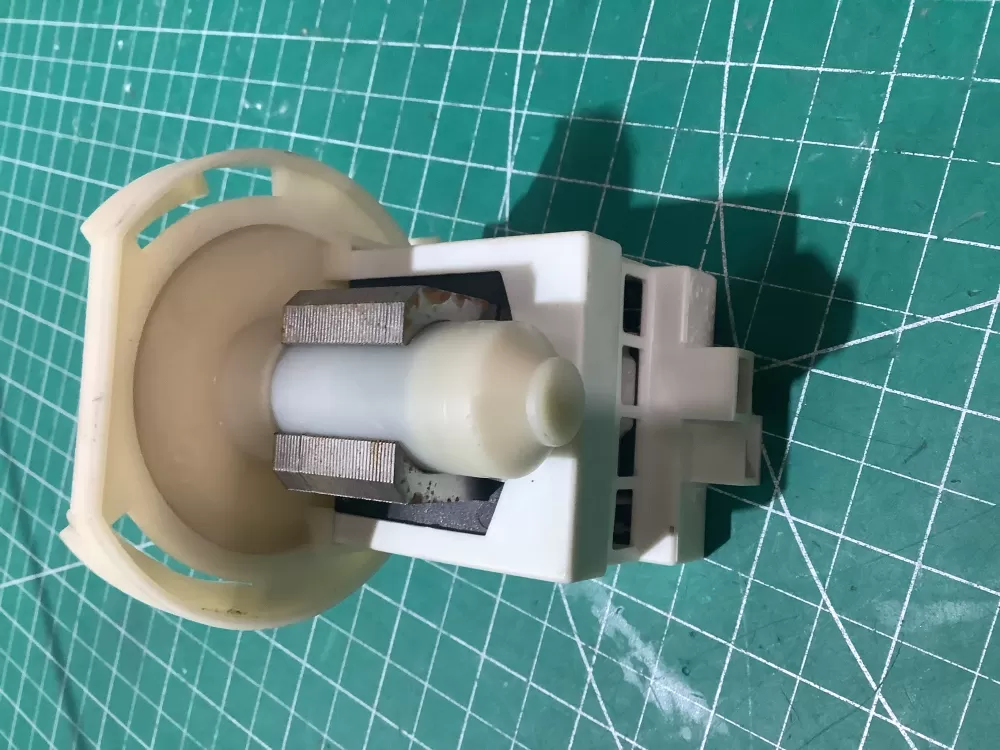 KitchenAid Kenmore 8268411 Dishwasher Drain Pump AZ191134 | SL112