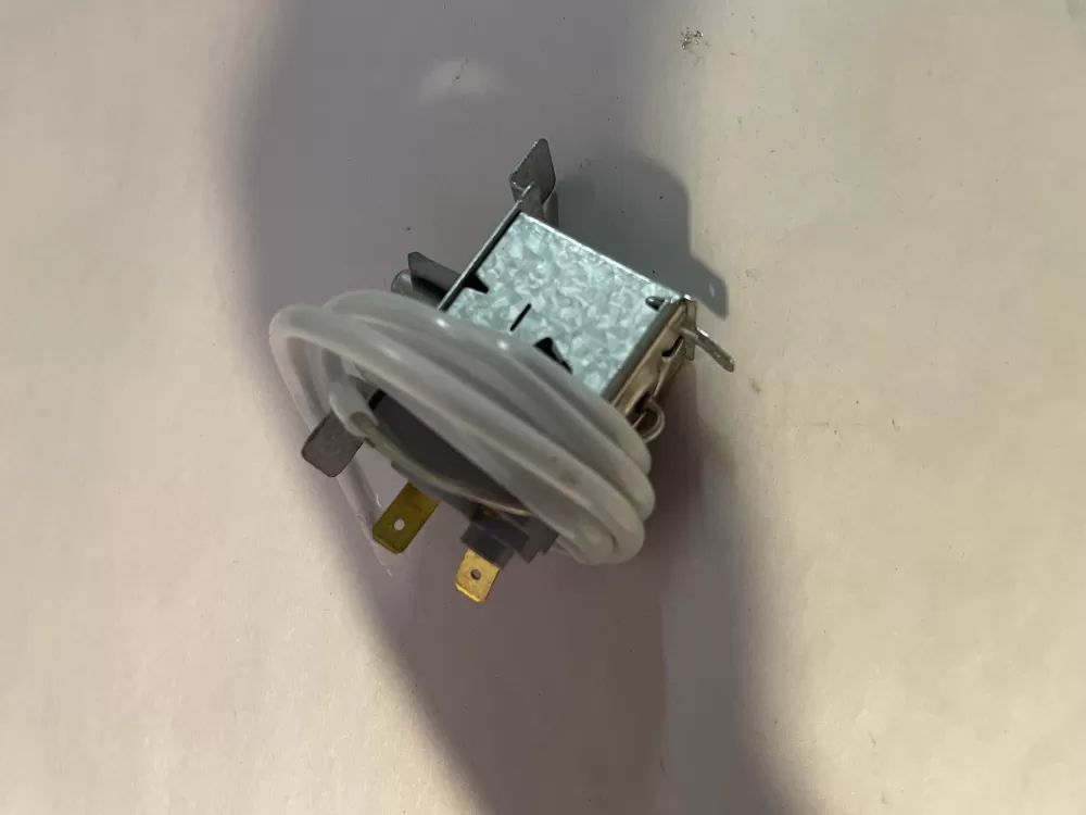 Westinghouse PS8769007 Thermostat Cold Control AZ197452 | KM2730