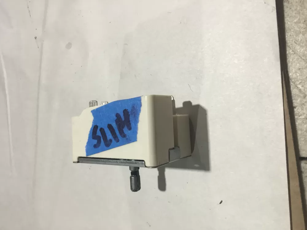 GE  Hotpoint 164D1816P008 Range Infinite Switch