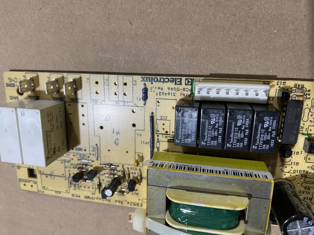 Frigidaire Oven Control Board 316462808 AZ93415 | BK1473