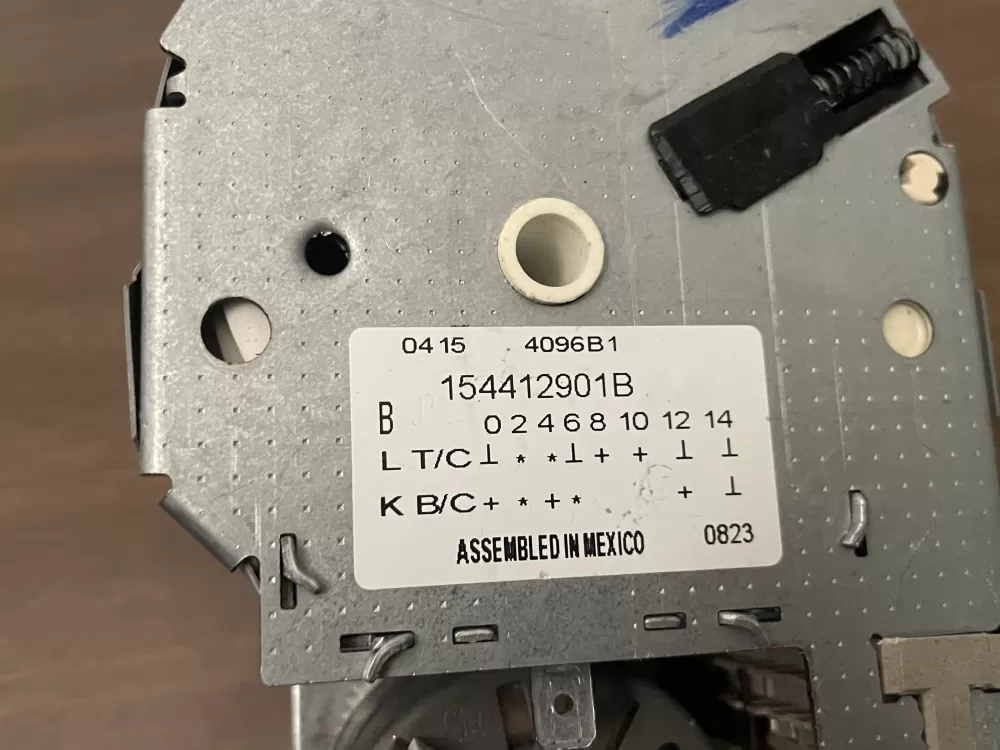 Frigidaire 154412901B Washer Timer AZ102074 | Wm899