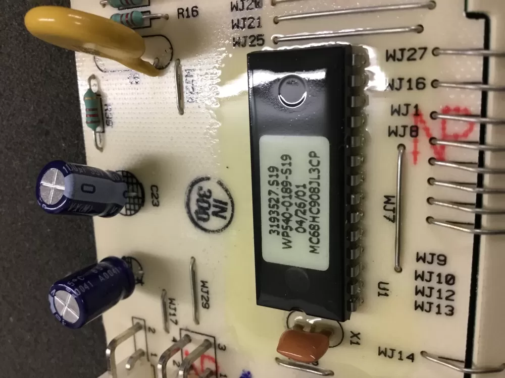 Whirlpool 2220513 Refrigerator Control Board AZ87094 | NR1188
