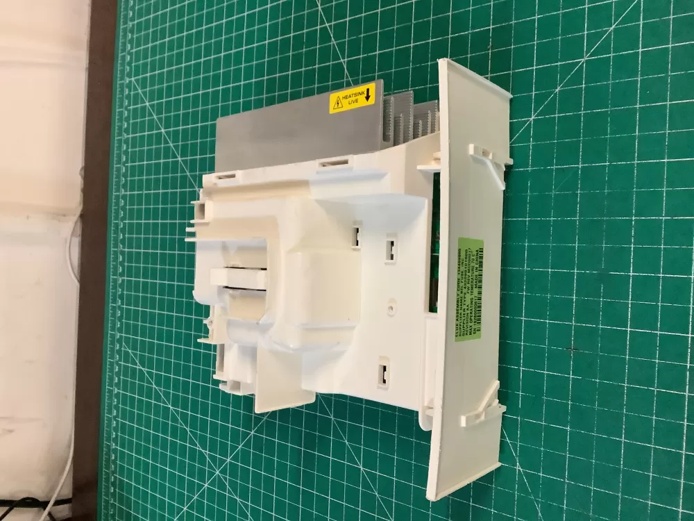 Frigidaire  Kenmore  Electrolux  White Westinghouse 5304504863  AP6025819  134409905  4452243  PS11758142  S134409904  S134409905  4246991  4246-99-100  01620880 Washer Control Board