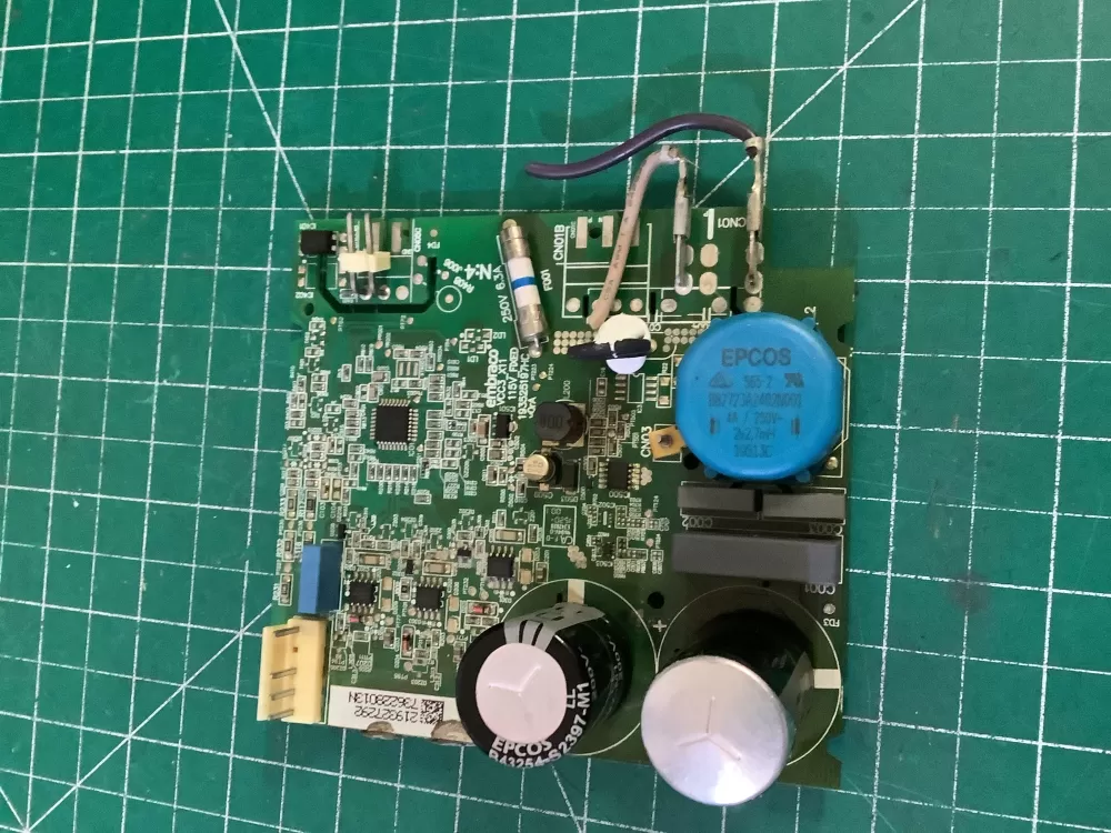 GE 219327292 Refrigerator Control Board Circuit AZ196679 | NR540