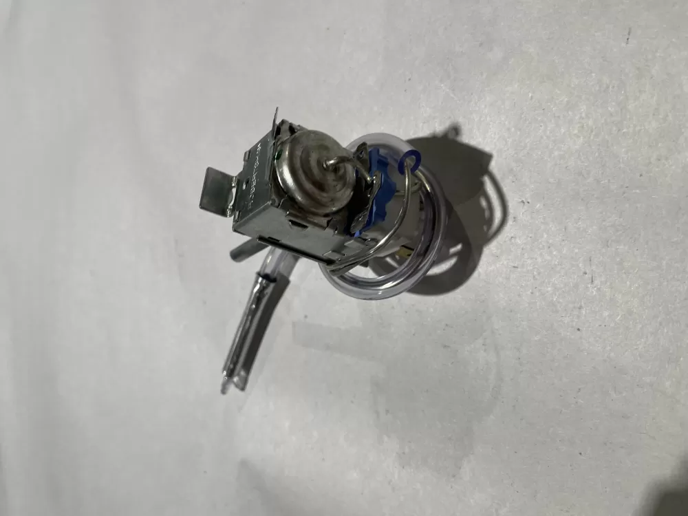 GE 245D1262P010 Refrigerator Thermostat Control AZ146596 | KM2462