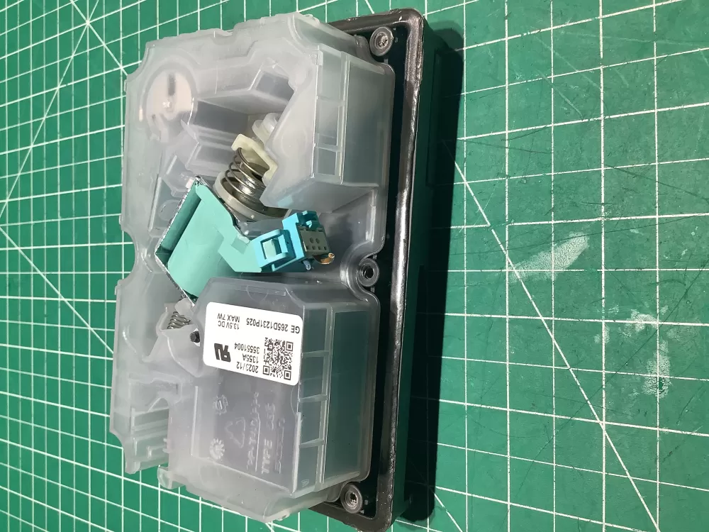 GE 265D1231P025 Dishwasher Detergent Dispenser AZ144920 | SL272