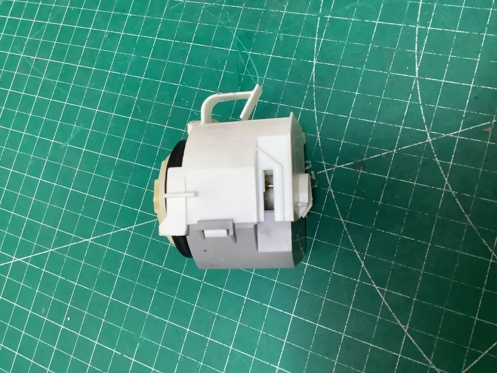 Bosch 9001533545 E319862 Dishwasher Circulation Pump Motor AZ226428 | SLA142