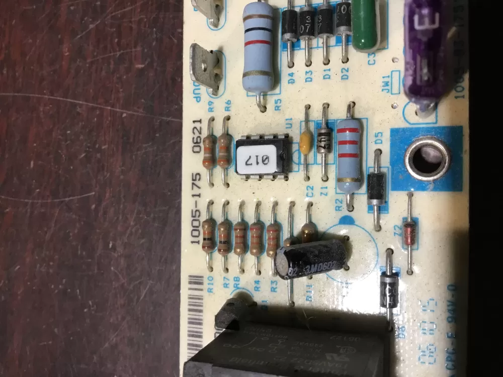 Lennox 1005-175 Furnace Control Board   AZ73323 | NR1805