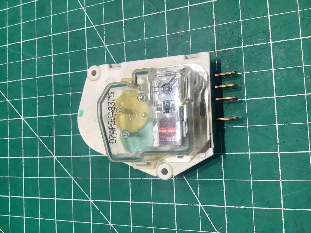Whirlpool Kenmore W10822278 Refrigerator Defrost Timer AZ143187 | AR645
