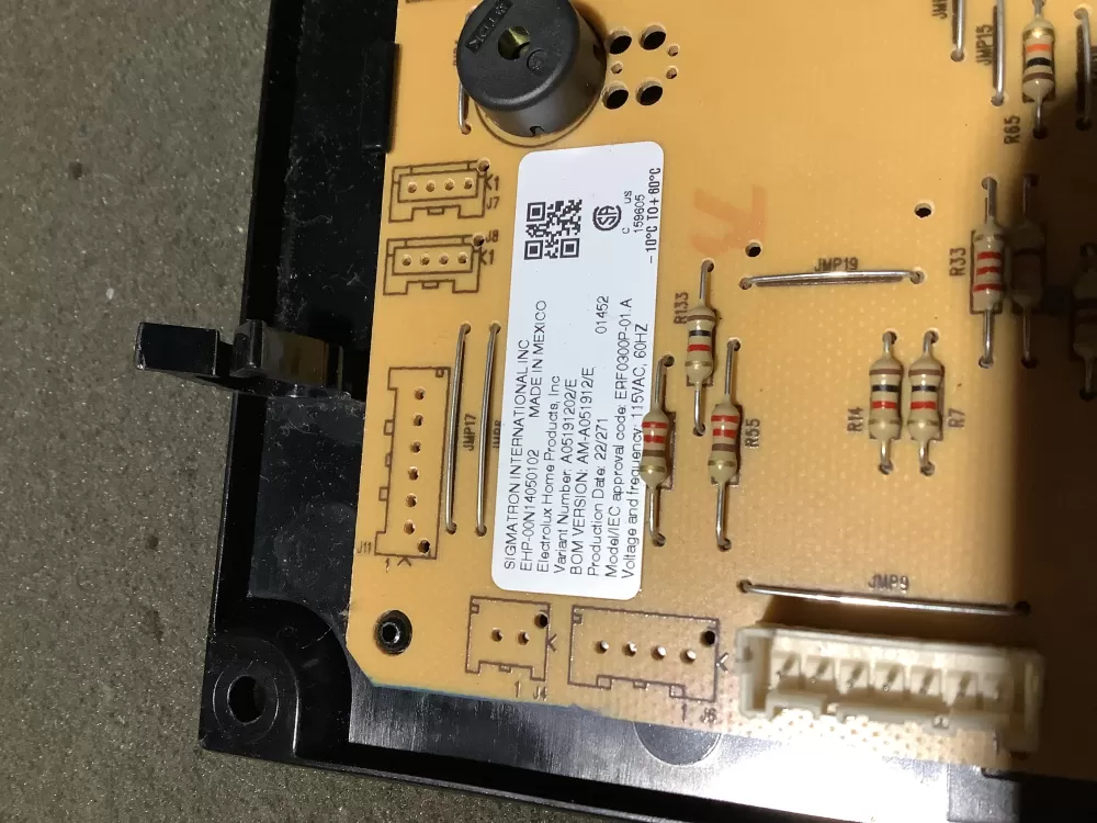 Frigidaire Refrigerator A05191202 Control Board AZ112524 | NR487