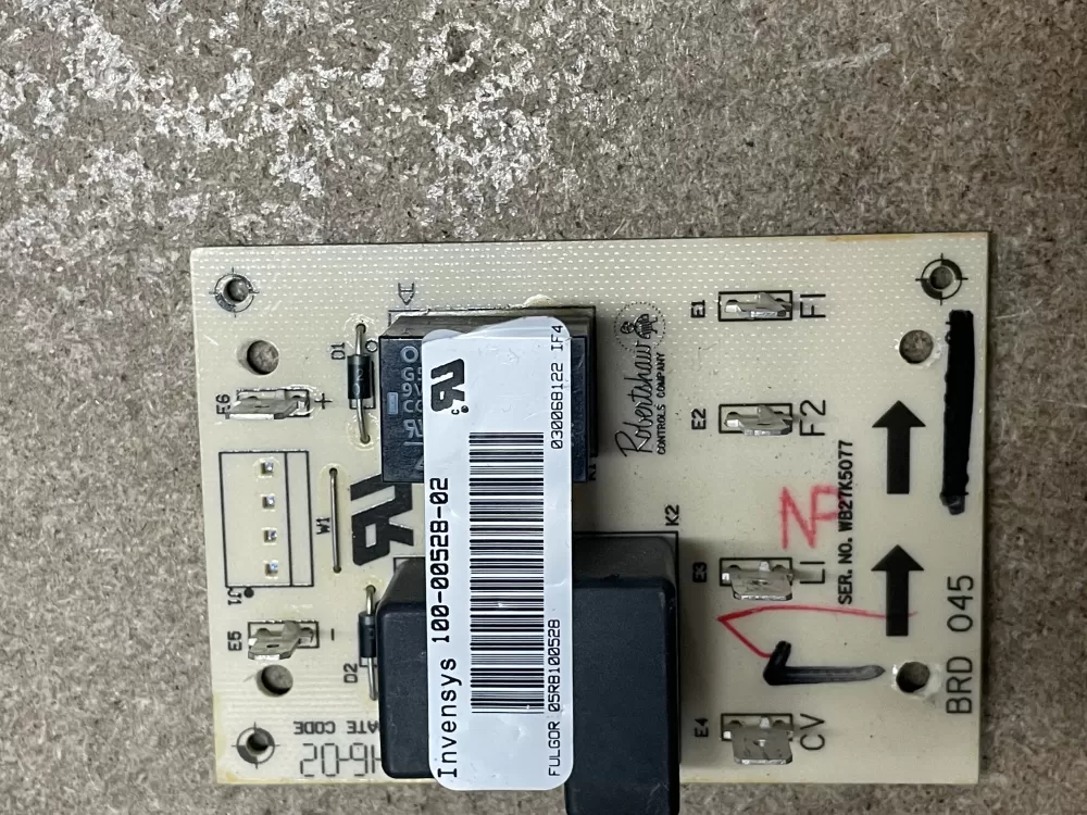 100-00528-02 Bosch Double Oven Relay Board Part # 489264 AZ23611 | KM1157
