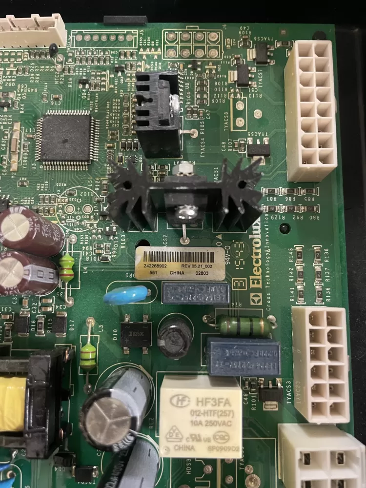 Electrolux 242268902 Frigidaire Refrigerator Main Control Board AZ83379 | KMV465