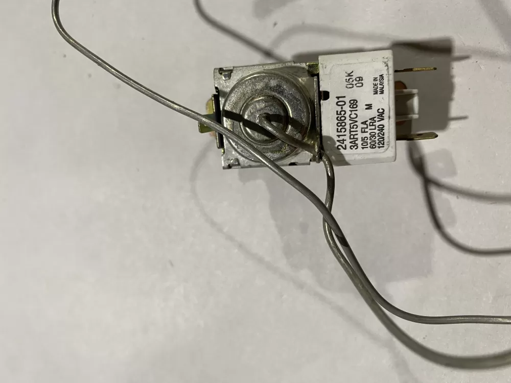Frigidaire 2415865-01 Tempature Thermosat AZ139910 | BK2381