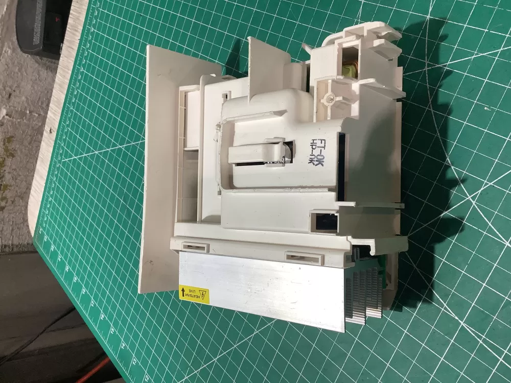 Frigidaire  Kenmore  Electrolux  White Westinghouse 5304504863  AP6025819  134409905  4452243  PS11758142  S134409904  S134409905  4246991  4246-99-100  01620880 Washer Control Board