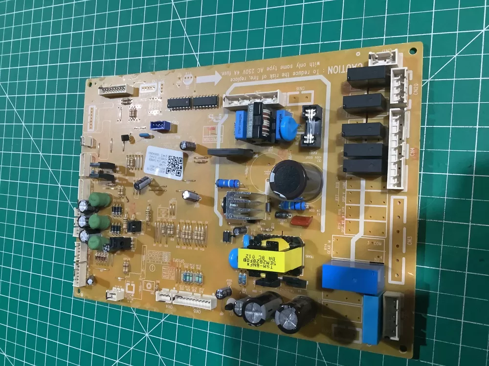 Kenmore 40301-0063422-03 Refrigerator Control Board AZ146067 | NR2443