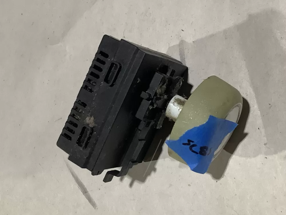 Whirlpool  W10913965 W11103598 Washer Temperature Switch AZ111250 | Sl85