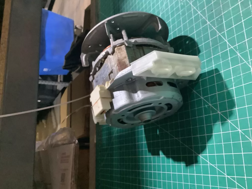 Samsung 4786677081 Washer Motor AZ135726 | SL256