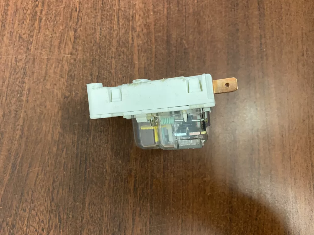 Admiral Jenn Air S-68233-3 Refrigerator Defrost Timer AZ49033 | BK1798