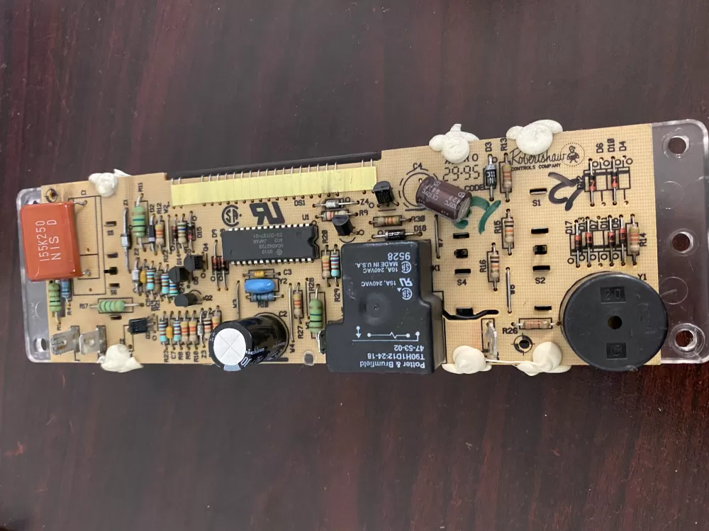 Hotpoint GE 223C3203P001 Range Control Board AZ34467 | BK1703