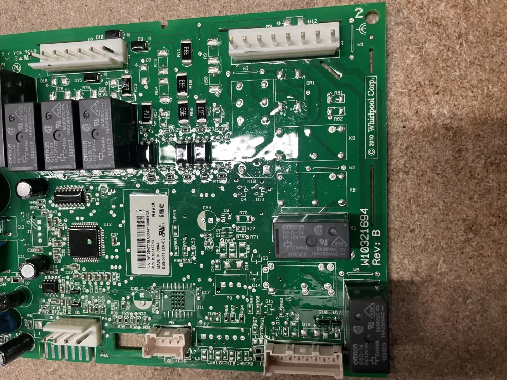Whirlpool Maytag W10547719 Refrigerator Control Board AZ23671 | KM1157