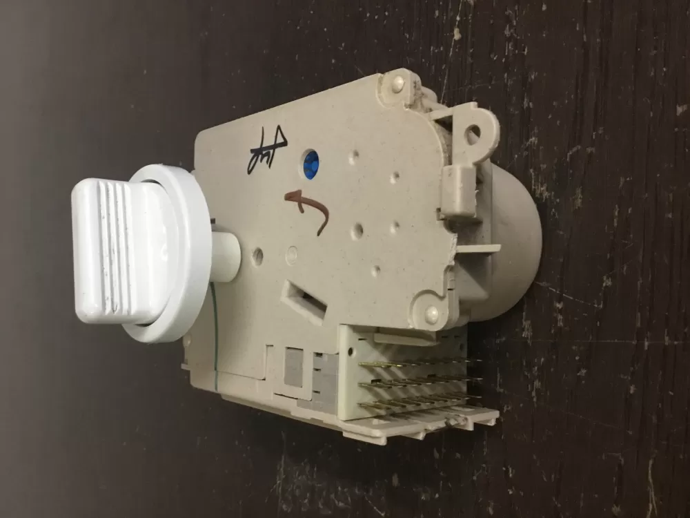 Frigidaire  GE  Kenmore 131758600B Washer Timer