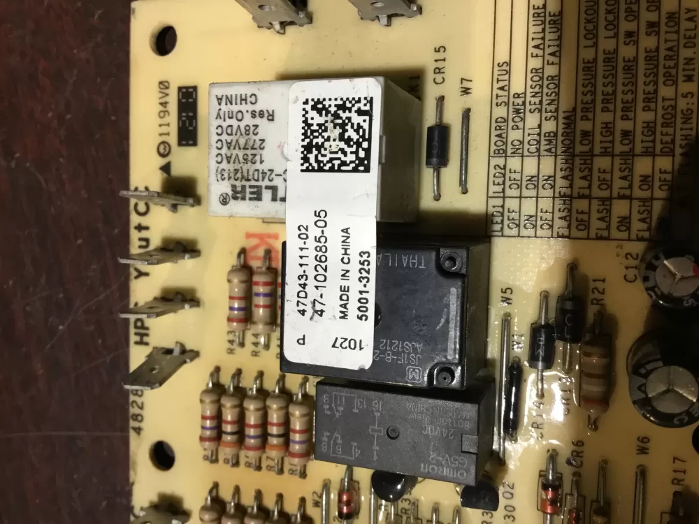 Emerson 47 102685 05 47d43 111 02  d43 Control Board AZ73139 | NR1235