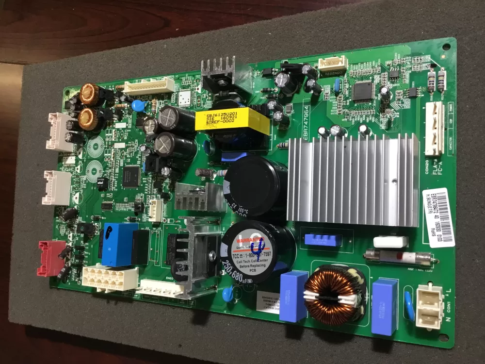 LG EBR74796472 Refrigerator Control Board AZ96212 | NR48