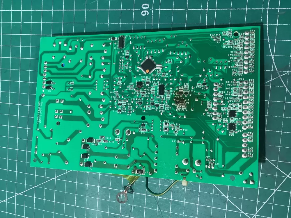GE EBX1110P002 200D49742G001 WR55X10832 Fridge Control Board