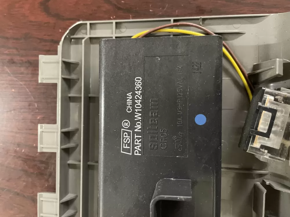 Whirlpool W10424360 Refrigerator Ice & Water Control Assembly AZ66443 | KM1898