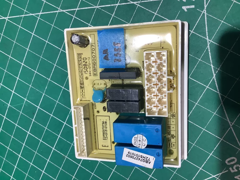 Kenmore  LG EBR60070709 Refrigerator Control Board