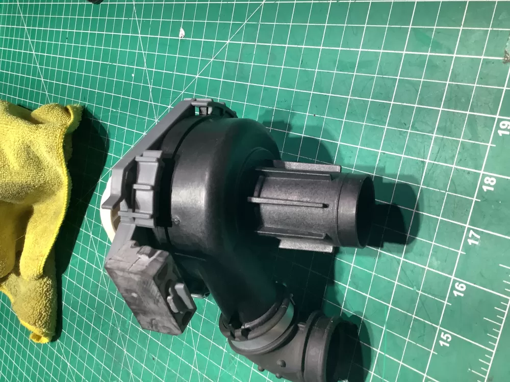 Whirlpool W11084656 W10805387 Dishwasher Circulation Pump Motor AZ148027 | SL208