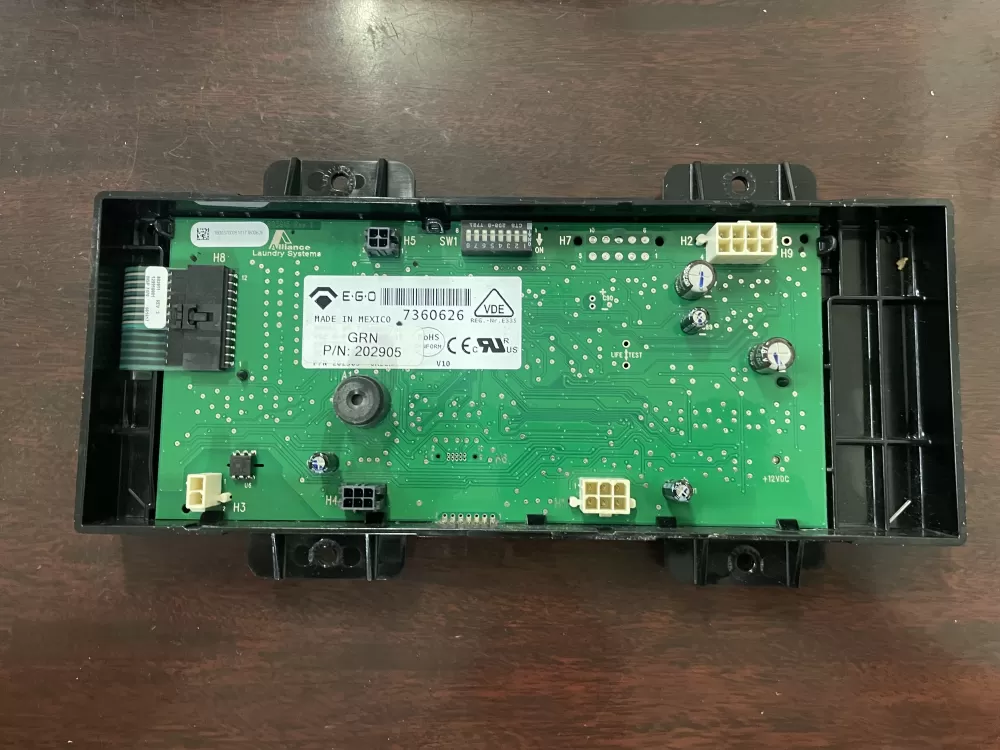 SpeedQueen 202905P Speed Queen Control Board AZ36689 | KM396