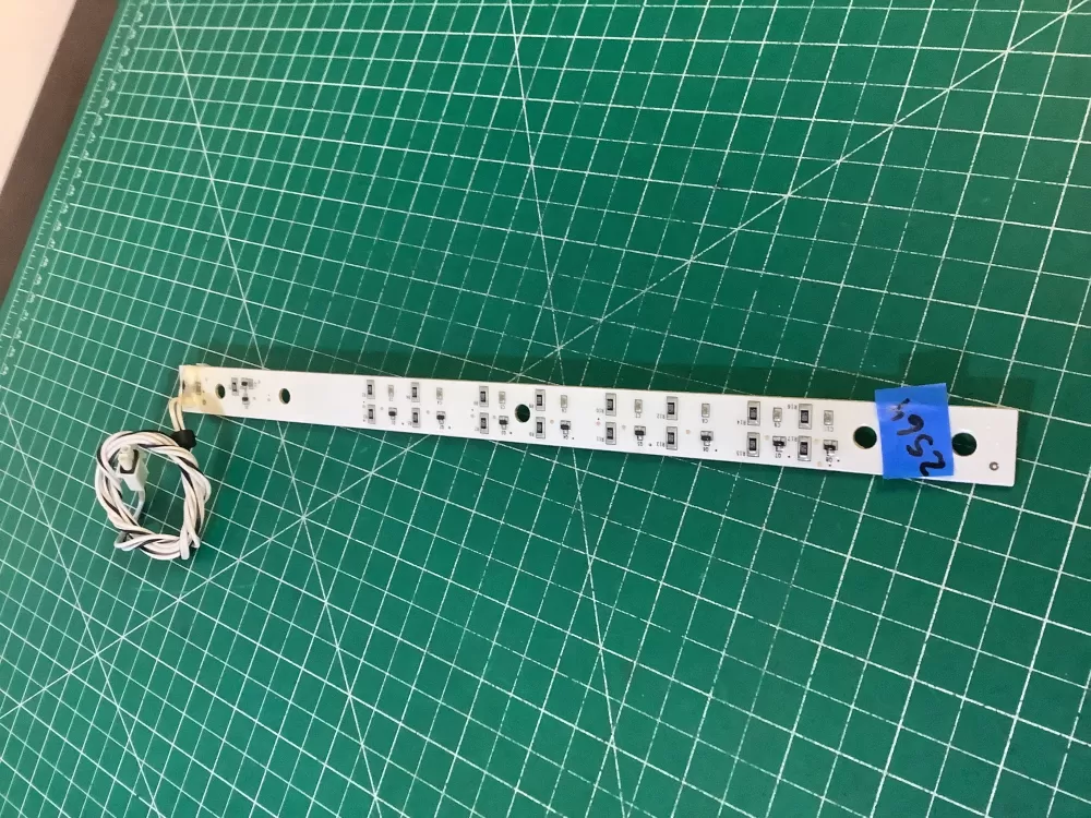 GE Refrigerator LED Light Board 225D1977G003 AZ209908 | NR2564