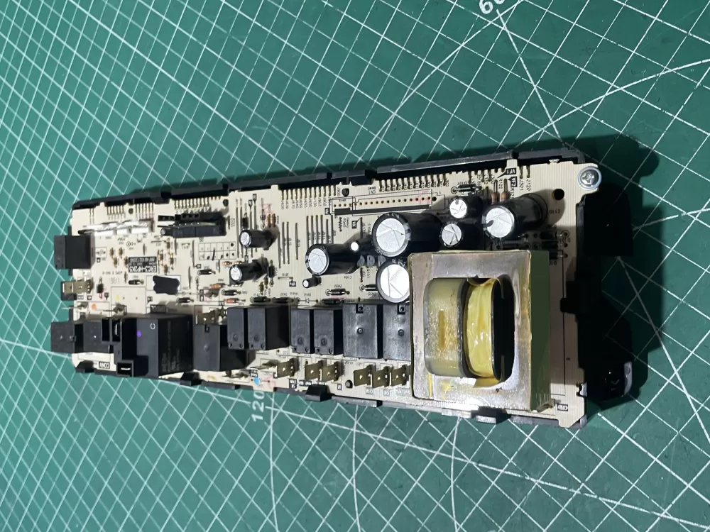 GE WB27K10368 Range Control Board