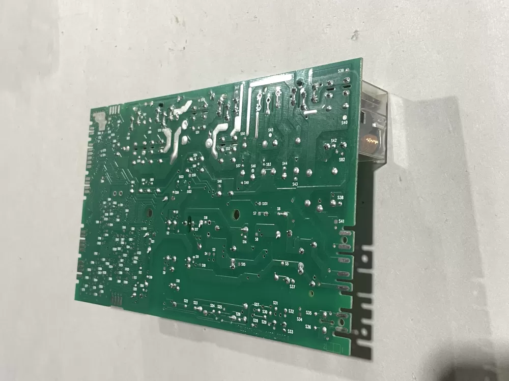 134706518 Board - Control