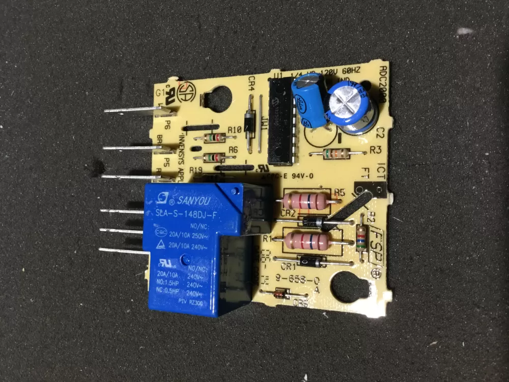 Whirlpool W10352689C Refrigerator Control Board AZ85055 | NR744