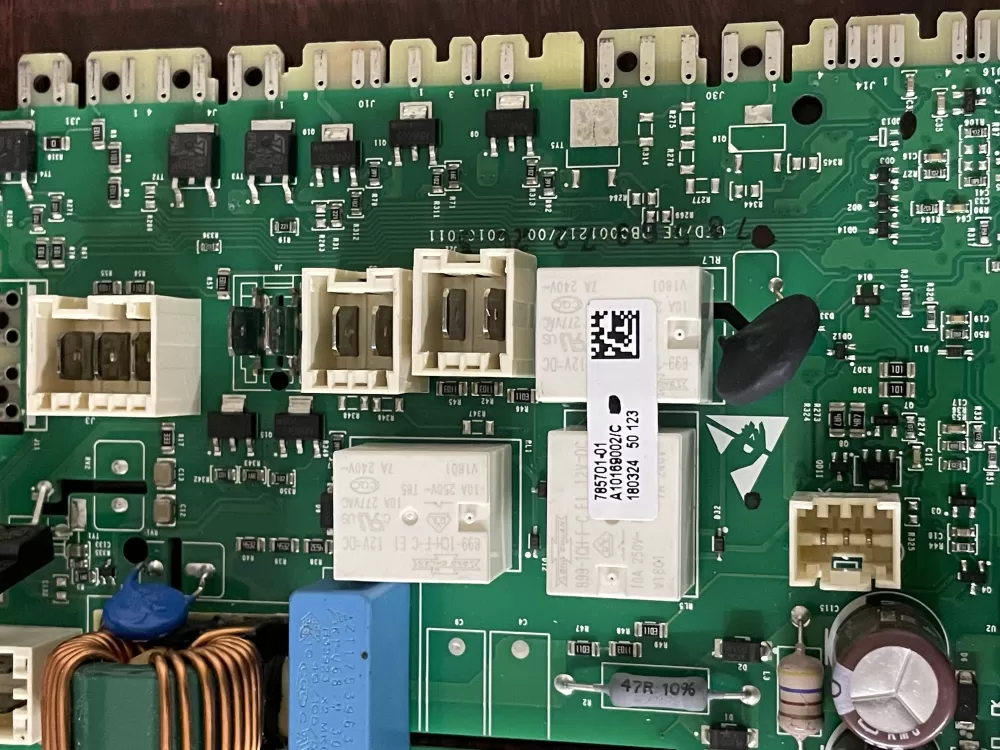 Frigidaire Electrolux A10169002 785701-01 Washer Control Board AZ27783 | KM137