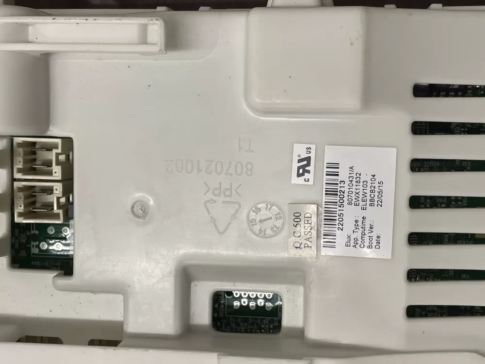 Electrolux 807010431 Washer Control Board Main AZ34132 | KM1698