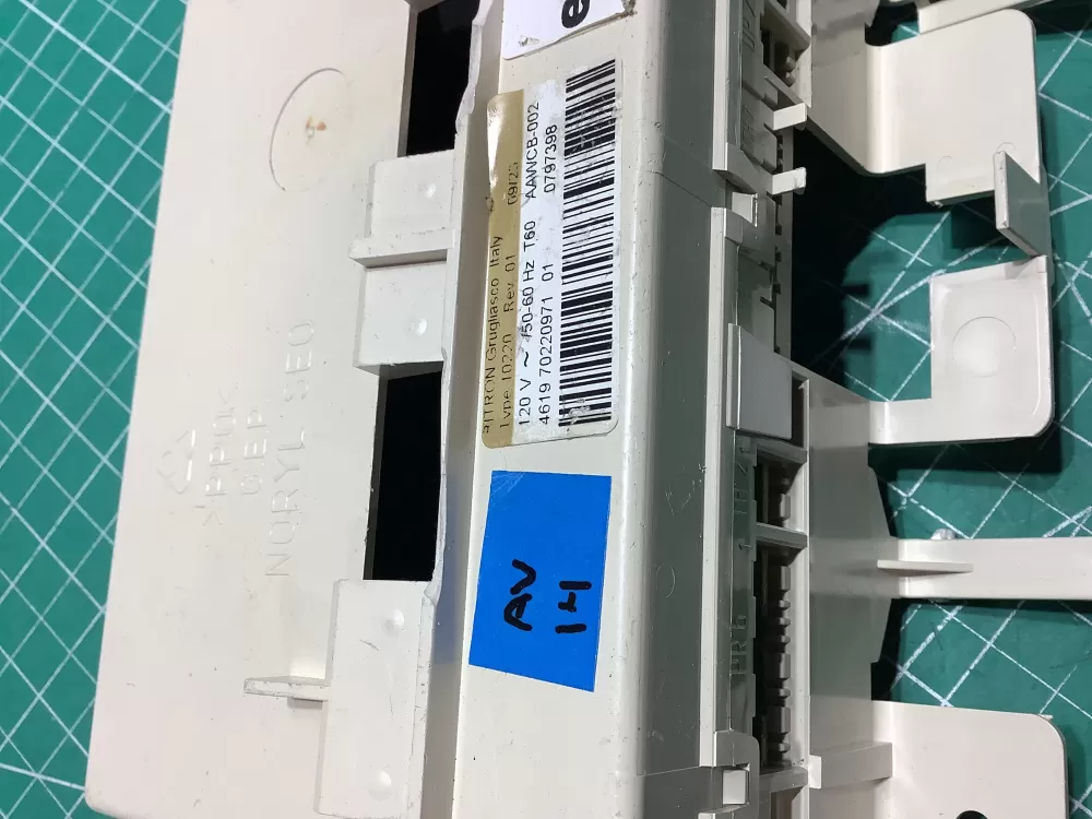Whirlpool 24619 70220971 01 Washer Control Board CCU AZ186880 | AV14