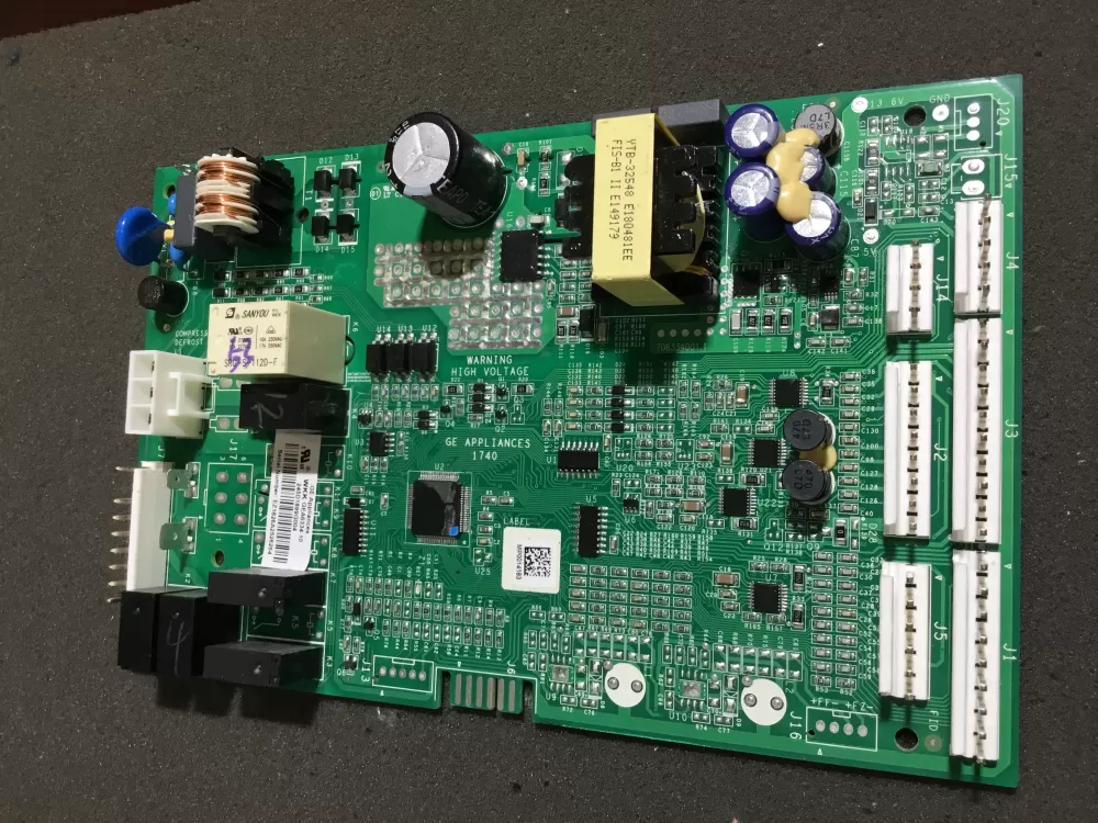 GE Refrigerator Control Board ! AZ95809 | NR49